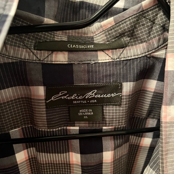 EDDIE BAUER Classic Fit XL Button up Flannel. - Picture 2 of 3